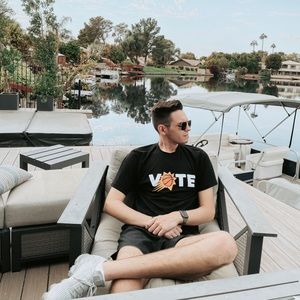 Meet your Posher, Garrett